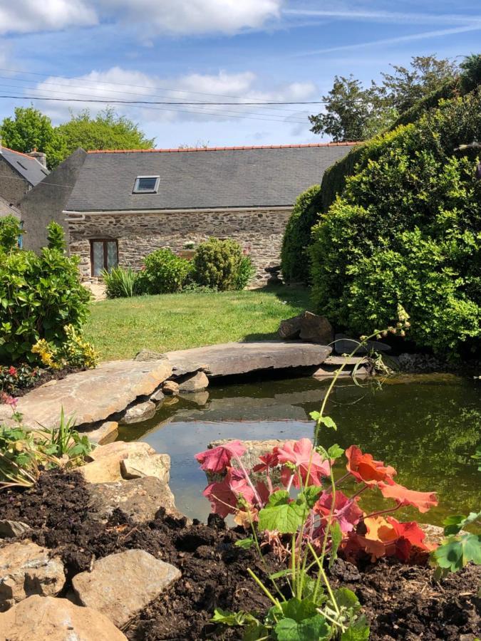 The Lotus. Romantic, Rural Hideaway Near Huelgoat Loqueffret Esterno foto